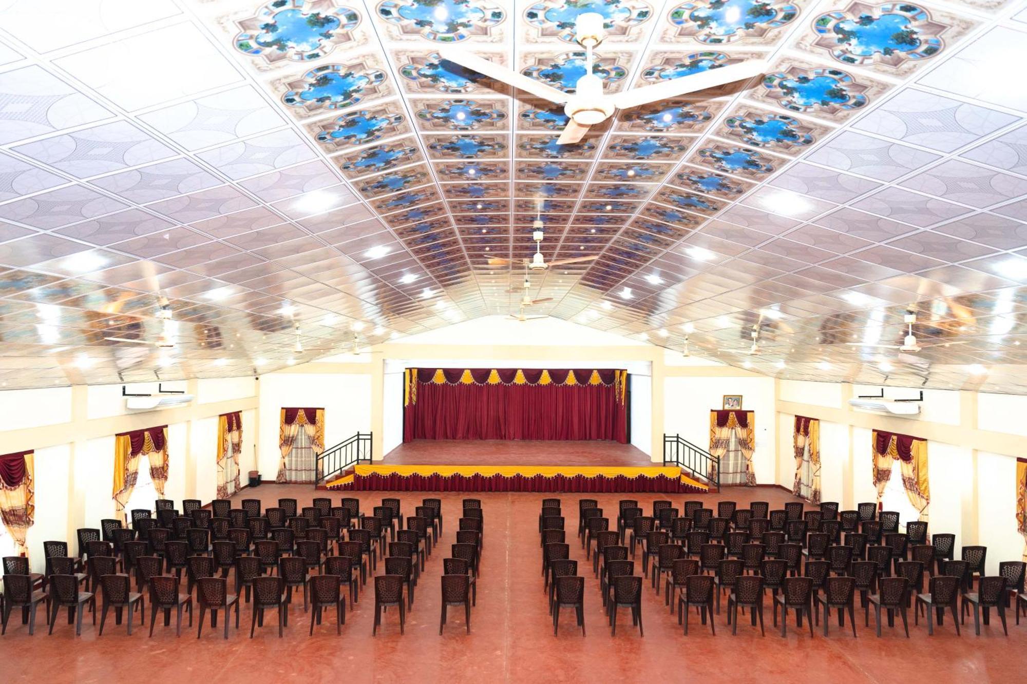 Pgs Hall Jaffna Exterior photo